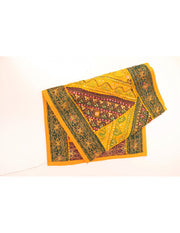 Nappe de table en patchwork brodé