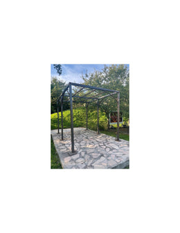 Pergola in rectangular wrought iron