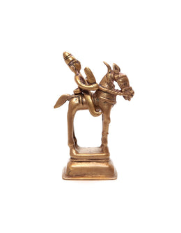 Statuette knight and child