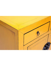 „Tech“-Sideboard im chinesischen Stil