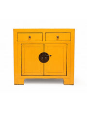 „Tech“-Sideboard im chinesischen Stil