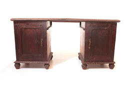 Bureau ancien - pièce unique