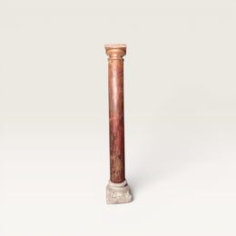 Alte Säule „Karur“ aus Tamil Nadu – Unikat