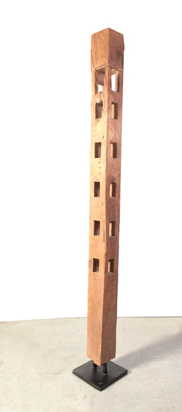 Dekorativer Totem