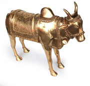 Bronzestatue einer heiligen Kuh