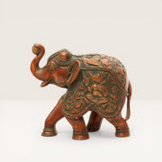 Geschnitzter Bronzeelefant
