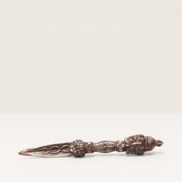 Alter tibetanischer Phurba-Dolch