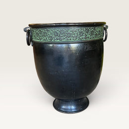 Grand vase en bronze