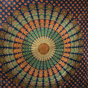 Tagesdecke Mandala Nachtblau und Orange – Böhmisches Pfau-Design