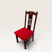 Alter chinesischer Stuhl —