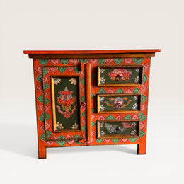 Petite commode tibétaine peinte