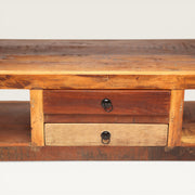 Konsole aus recyceltem Massivholz