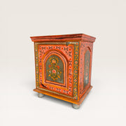 Meuble d'appoint peint