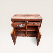 Buffet aus recyceltem Holz