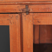 Antike Vitrine aus Teakholz - Glastüren und Schubladen