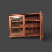Antikes Sideboard aus Teakholz – Glastüren und gedrechselte Füße