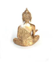 Bronze statue of Buddha in 