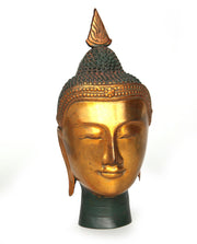 Bronze statue 
