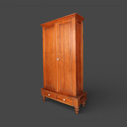 Tuwi wardrobe - original