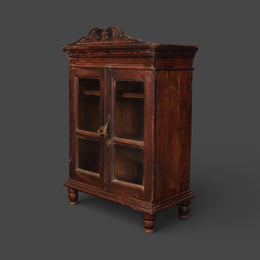 Origineller kleiner Vitrinenschrank - restauriert