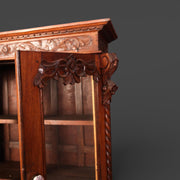 Origineller Schrank - Glastüren
