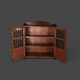 Originelles kleines Sideboard - Türen mit Stabgitter