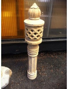 Sandsteinlaterne aus Rajasthan