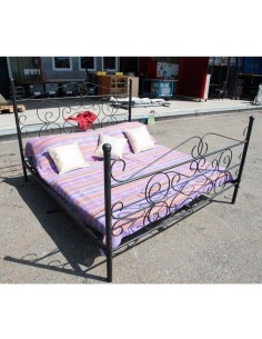 "Marrakech" wrought iron bed 2