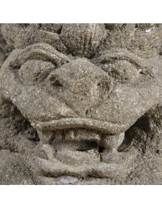 Buddha assis en pierre volcanique 2