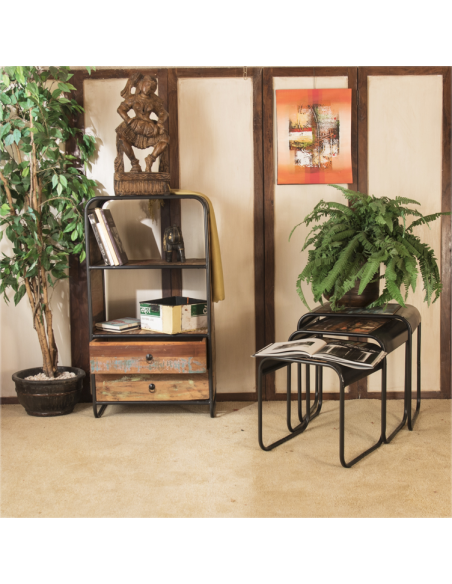 Tables gigognes en bois et métal recyclé