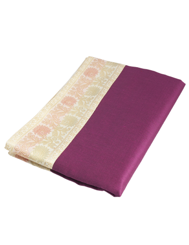 Embroidered table runner