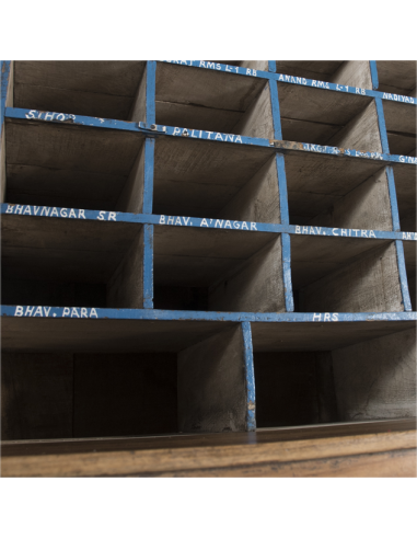 Meubles de postes indiens