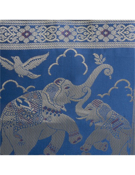 Housse de coussin brodé "Eléphants qui jouent"