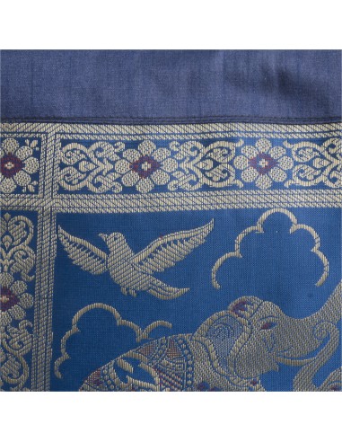 Housse de coussin brodé "Eléphants qui jouent"