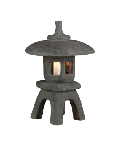 Garden lantern