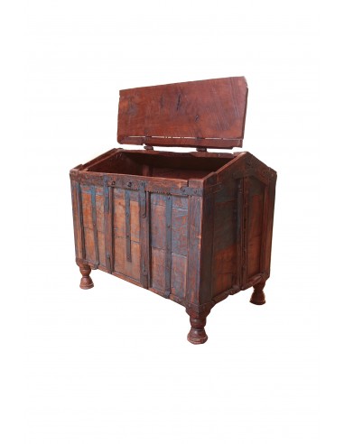 "Patan" Indian wedding chest - unique...