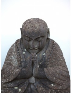 Statue de moine heureux... 2