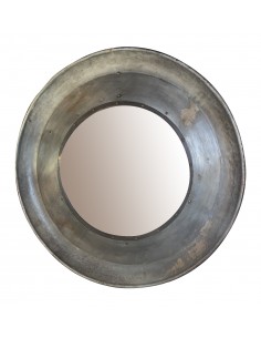 Miroir en fer