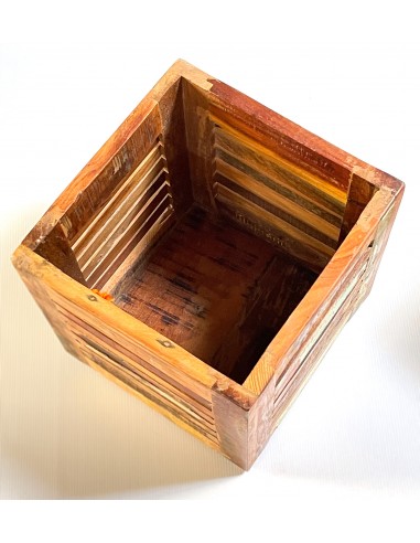 Boîte cache pot en bois recyclé