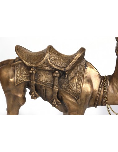 Bronzestatue stehendes Kamel