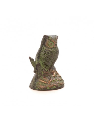 Eule auf Bronzezweig