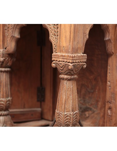 Vecchi mobili "Madhya" - pezzo unico