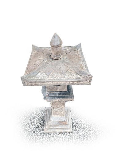 Lanterna cinese in pietra