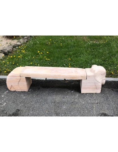 Élèphant Trompe Vers Bas Banc en Pierre