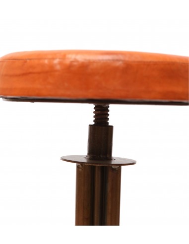 Bar  stool adjustable