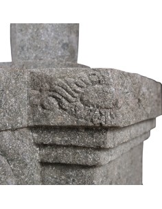 Brunnen aus grünem Stein... 2