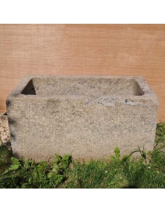 Vecchio lavabo in pietra -