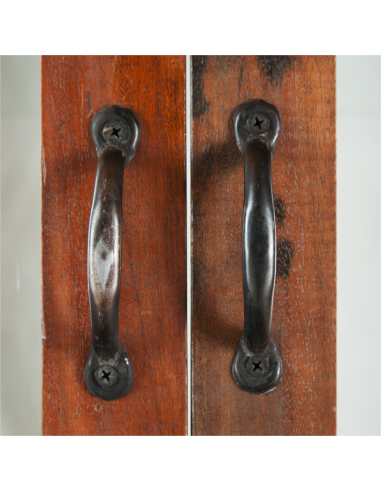 Vitrine "Sachin" aus recyceltem Holz